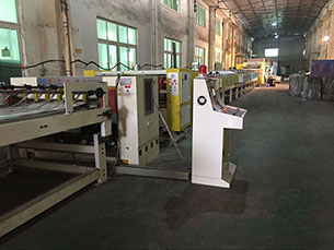 全自动卷筒灰板复合生产线